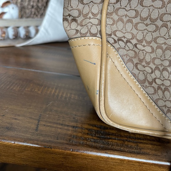 Authentic Coach Purse - Picture 3 of 9